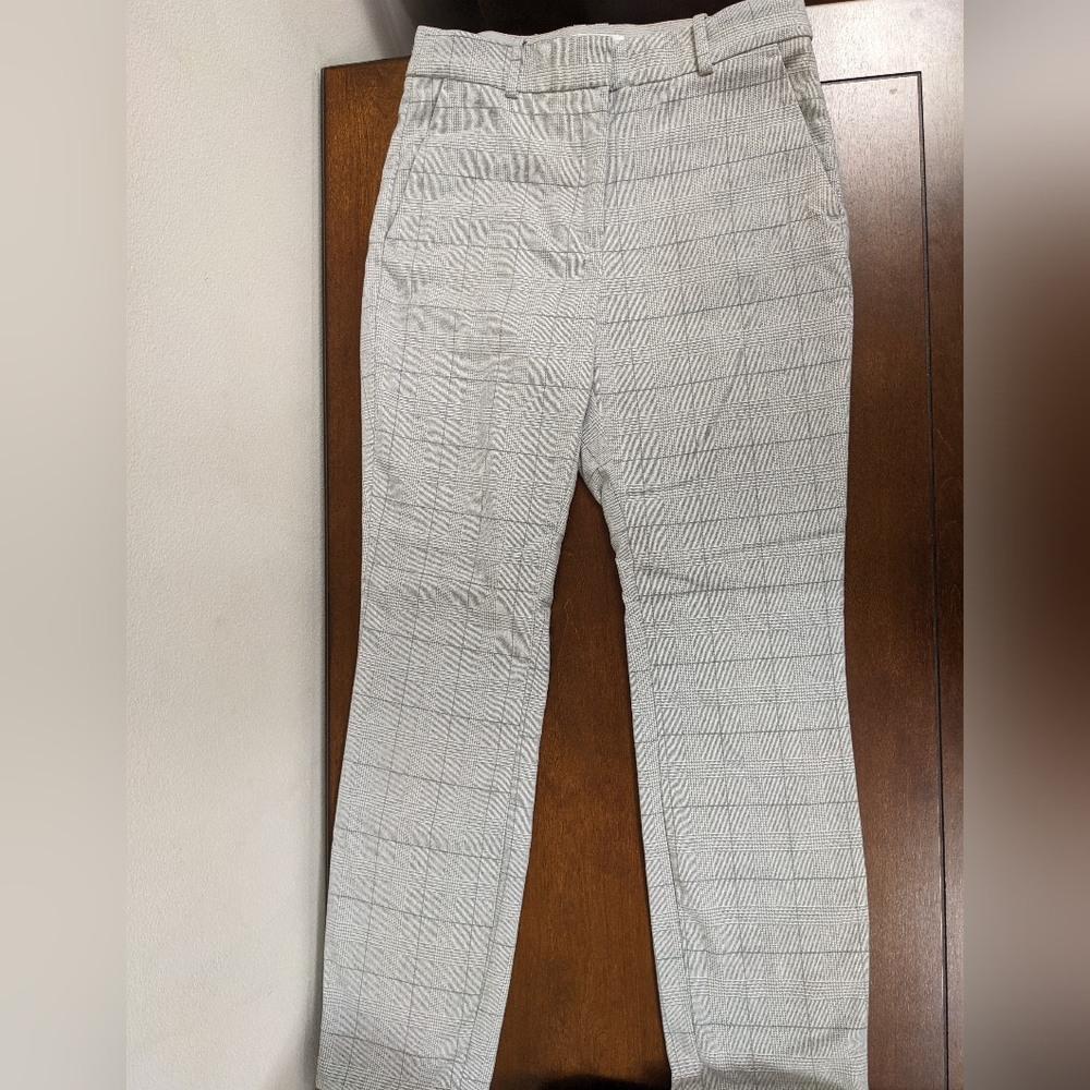 NWOT H&M Gray Plaid Pants, Size 4